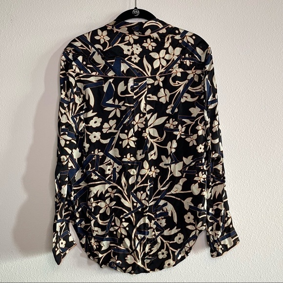 Chloé Stora Para Cara Pajama Shirt - Picture 4 of 6